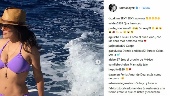 Luce cuepazo Salma Hayek a sus 51 años