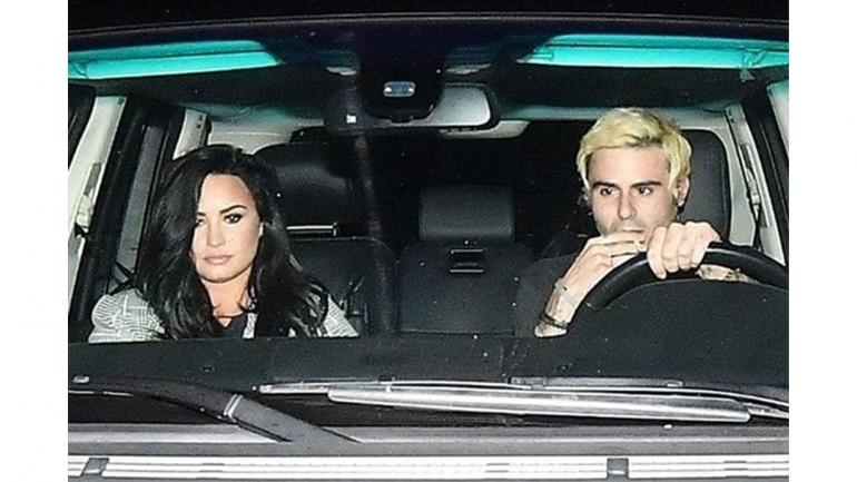 Demi Lovato Spotted Out For The First Time Since Hospitalisation Demi Lovato Spotted Out For The First Time Since Hospitalisation
